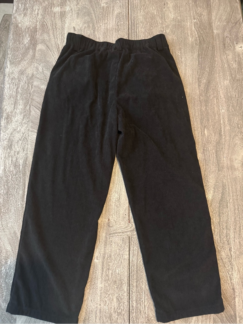 Halara Black Women’s Corduroy Pants